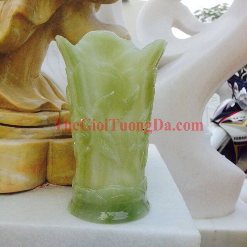 The Green Onyx Vase