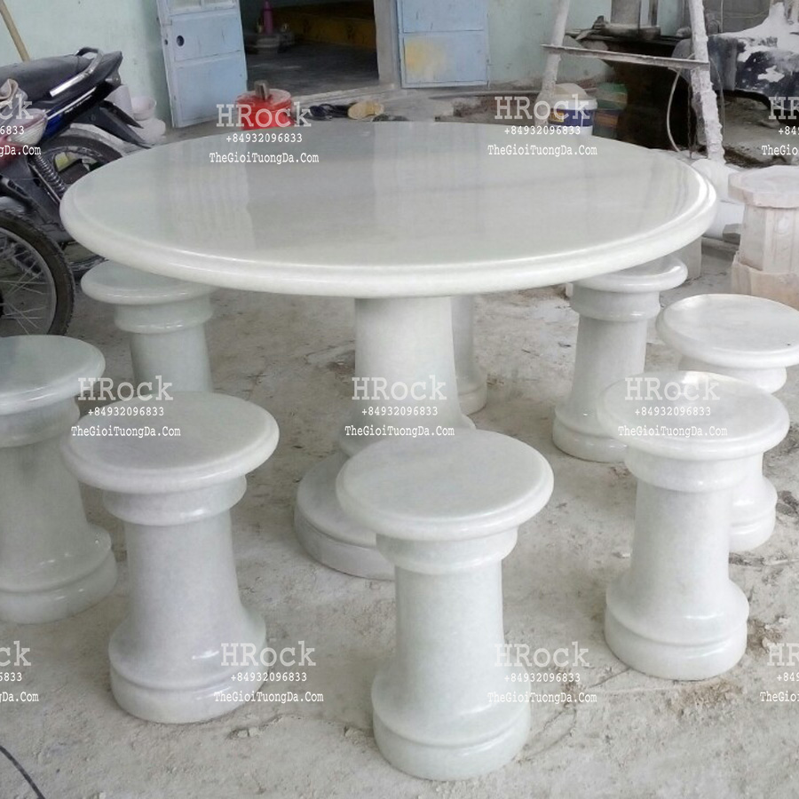 The White Marble Set of Table