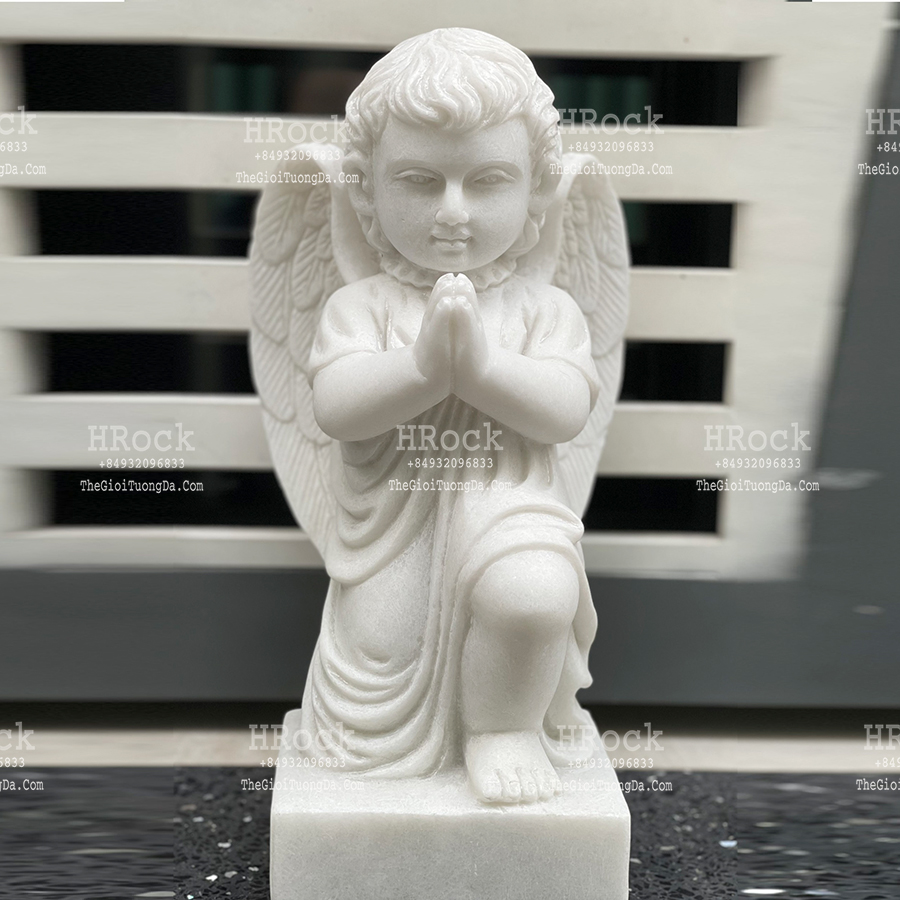 The Little Boy Angel Sculpture